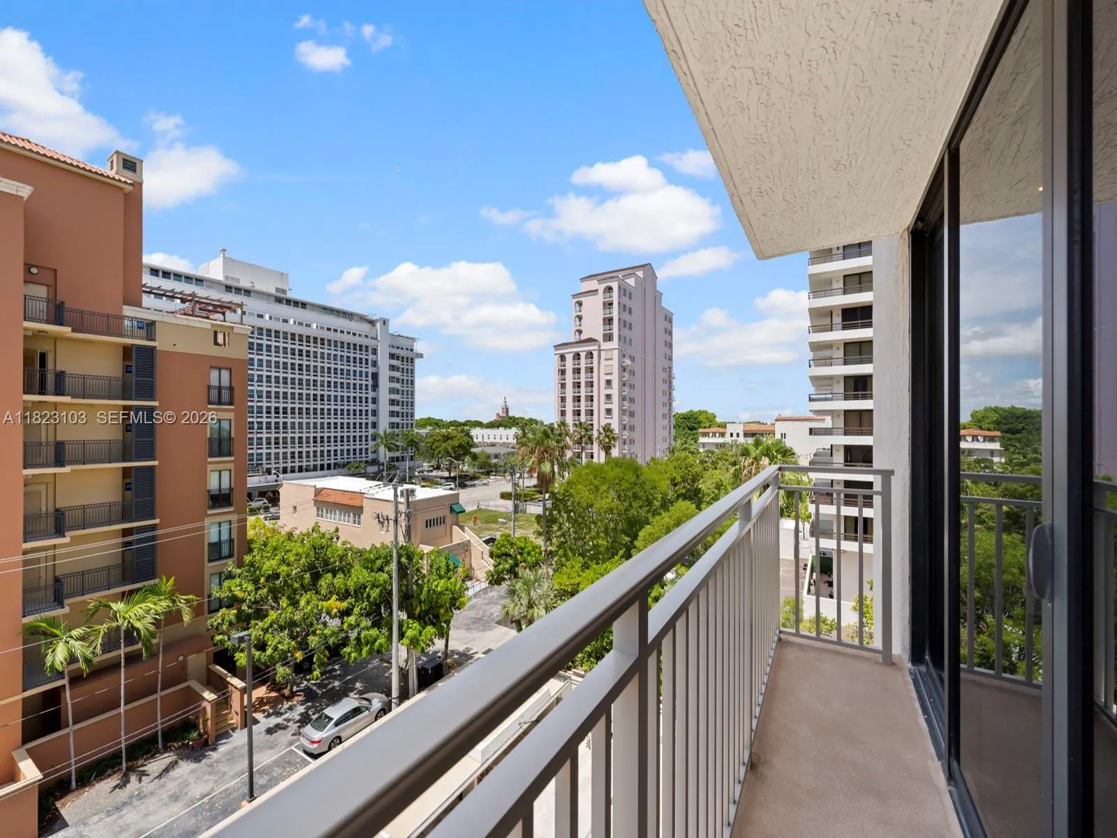700 Coral Way 5, Coral Gables, Florida 33134, Coral Gables, Florida 33134, 3 Bedrooms Bedrooms, ,3 BathroomsBathrooms,Residential,For Sale,700 Coral Way 5, Coral Gables, Florida 33134,A11823103