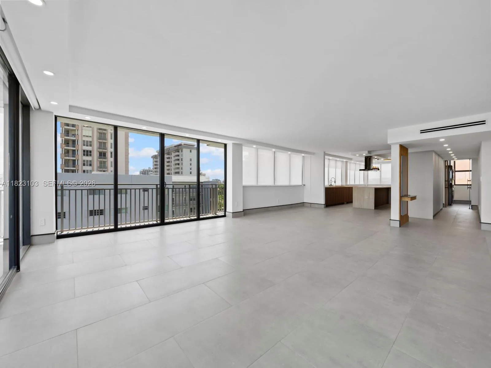 700 Coral Way 5, Coral Gables, Florida 33134, Coral Gables, Florida 33134, 3 Bedrooms Bedrooms, ,3 BathroomsBathrooms,Residential,For Sale,700 Coral Way 5, Coral Gables, Florida 33134,A11823103