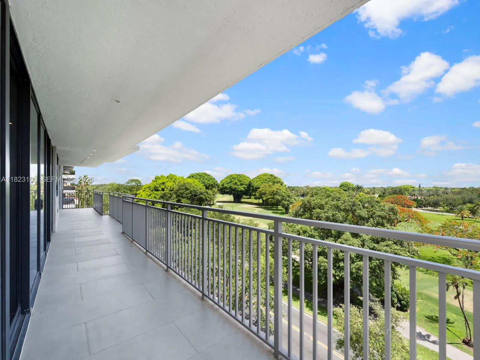 700 Coral Way 5, Coral Gables, Florida 33134, Coral Gables, Florida 33134, 3 Bedrooms Bedrooms, ,3 BathroomsBathrooms,Residential,For Sale,700 Coral Way 5, Coral Gables, Florida 33134,A11823103