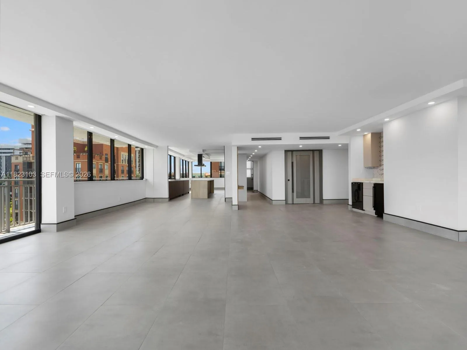 700 Coral Way 5, Coral Gables, Florida 33134, Coral Gables, Florida 33134, 3 Bedrooms Bedrooms, ,3 BathroomsBathrooms,Residential,For Sale,700 Coral Way 5, Coral Gables, Florida 33134,A11823103