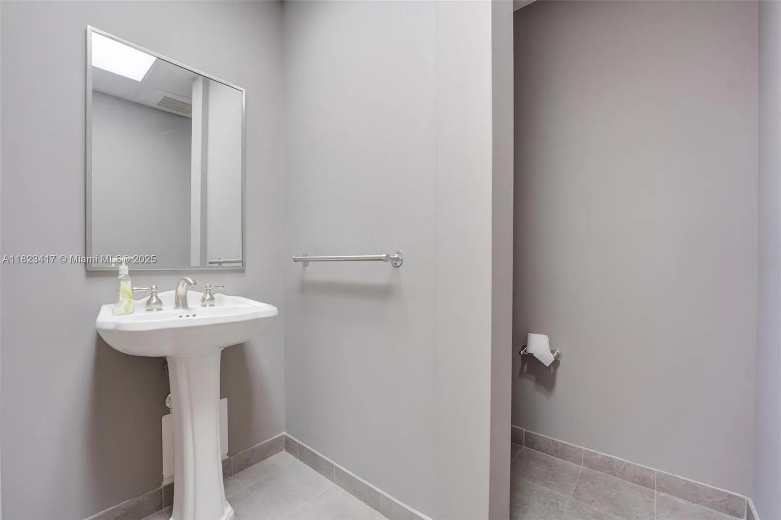 6775 Nw 15th Ave, Fort Lauderdale, Florida 33309, Fort Lauderdale, Florida 33309, ,Commercial Sale,For Sale,6775 Nw 15th Ave, Fort Lauderdale, Florida 33309,A11823417
