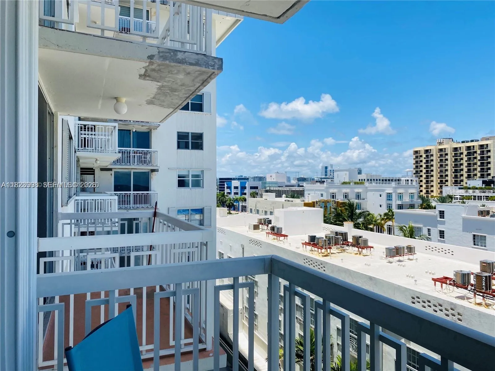 401 Ocean Dr 722, Miami Beach, Florida 33139, Miami Beach, Florida 33139, 1 Bedroom Bedrooms, ,1 BathroomBathrooms,Residential,For Sale,401 Ocean Dr 722, Miami Beach, Florida 33139,A11823998