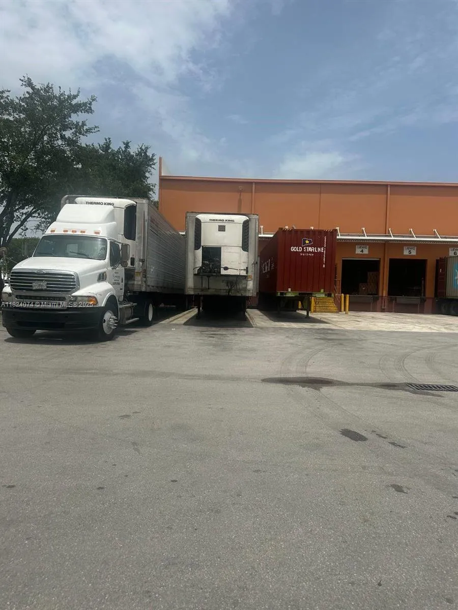 9667 Nw 33rd St, Doral, Florida 33172, Doral, Florida 33172, ,Commercial Lease,For Rent,9667 Nw 33rd St, Doral, Florida 33172,A11824074