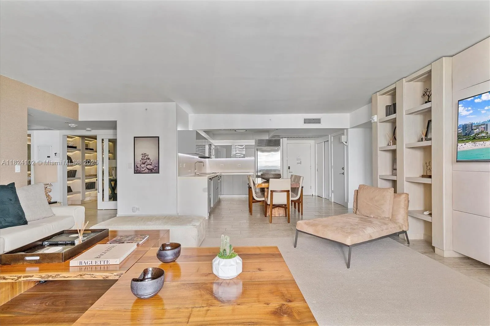 102 24th St 1415, Miami Beach, Florida 33139, Miami Beach, Florida 33139, 3 Bedrooms Bedrooms, ,3 BathroomsBathrooms,Residential,For Sale,102 24th St 1415, Miami Beach, Florida 33139,A11824102