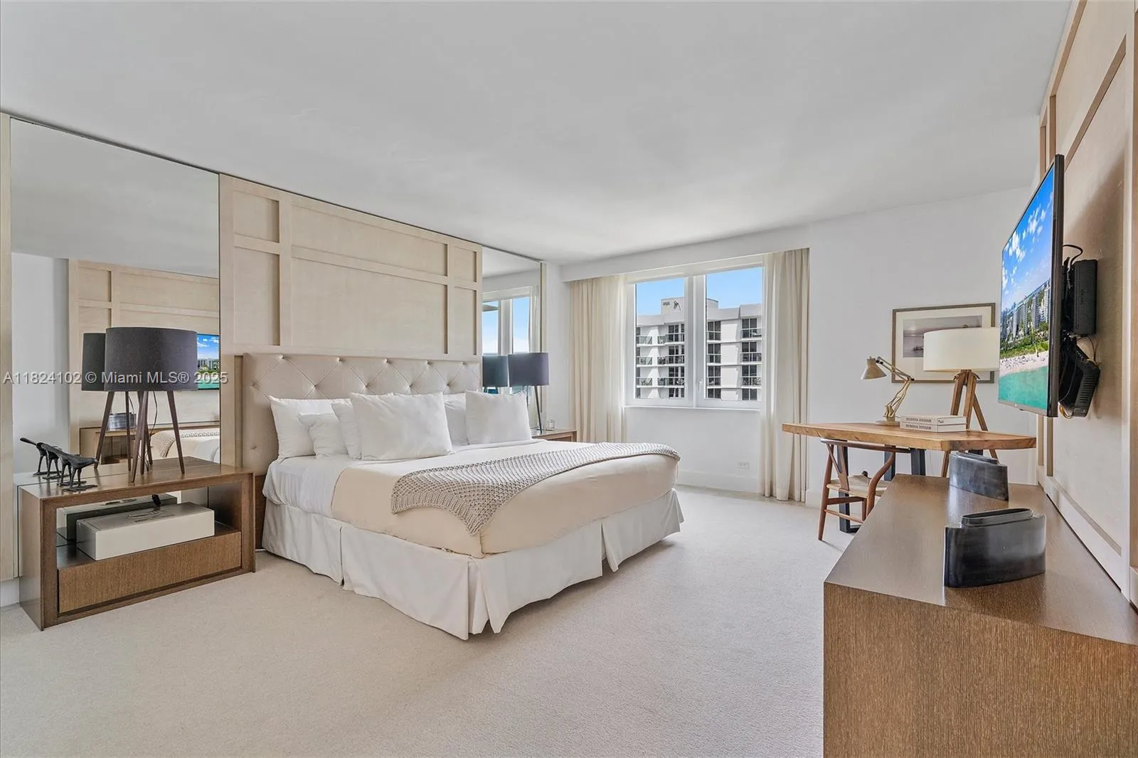 102 24th St 1415, Miami Beach, Florida 33139, Miami Beach, Florida 33139, 3 Bedrooms Bedrooms, ,3 BathroomsBathrooms,Residential,For Sale,102 24th St 1415, Miami Beach, Florida 33139,A11824102