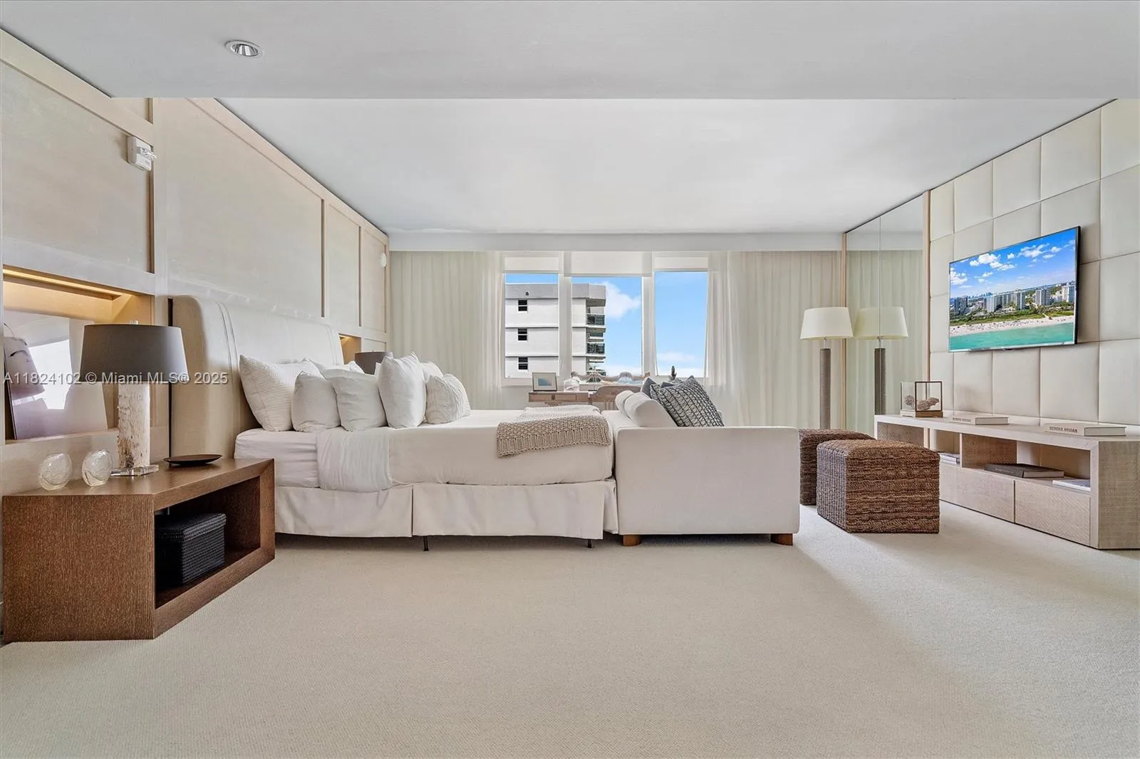 102 24th St 1415, Miami Beach, Florida 33139, Miami Beach, Florida 33139, 3 Bedrooms Bedrooms, ,3 BathroomsBathrooms,Residential,For Sale,102 24th St 1415, Miami Beach, Florida 33139,A11824102