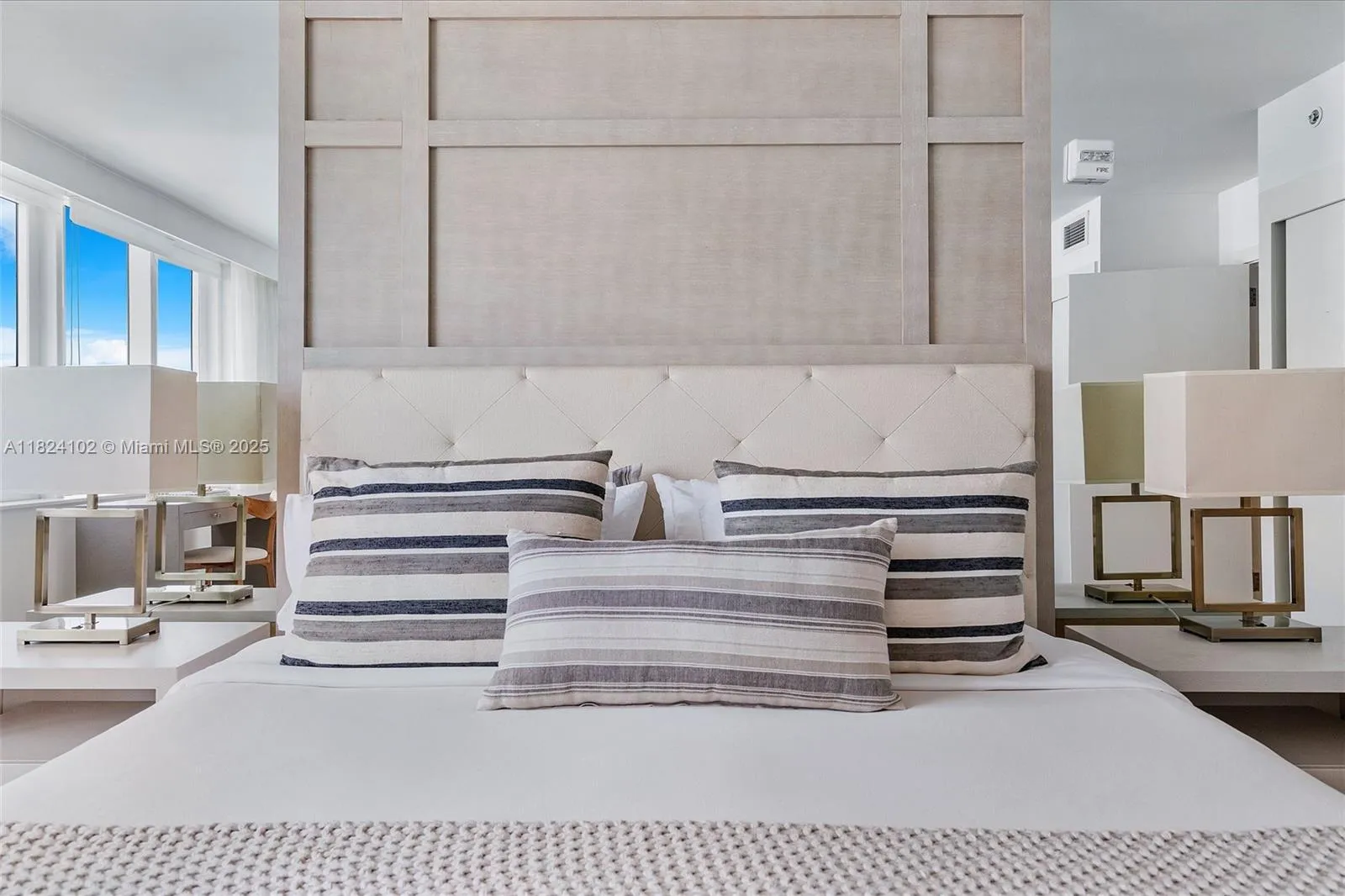 102 24th St 1415, Miami Beach, Florida 33139, Miami Beach, Florida 33139, 3 Bedrooms Bedrooms, ,3 BathroomsBathrooms,Residential,For Sale,102 24th St 1415, Miami Beach, Florida 33139,A11824102