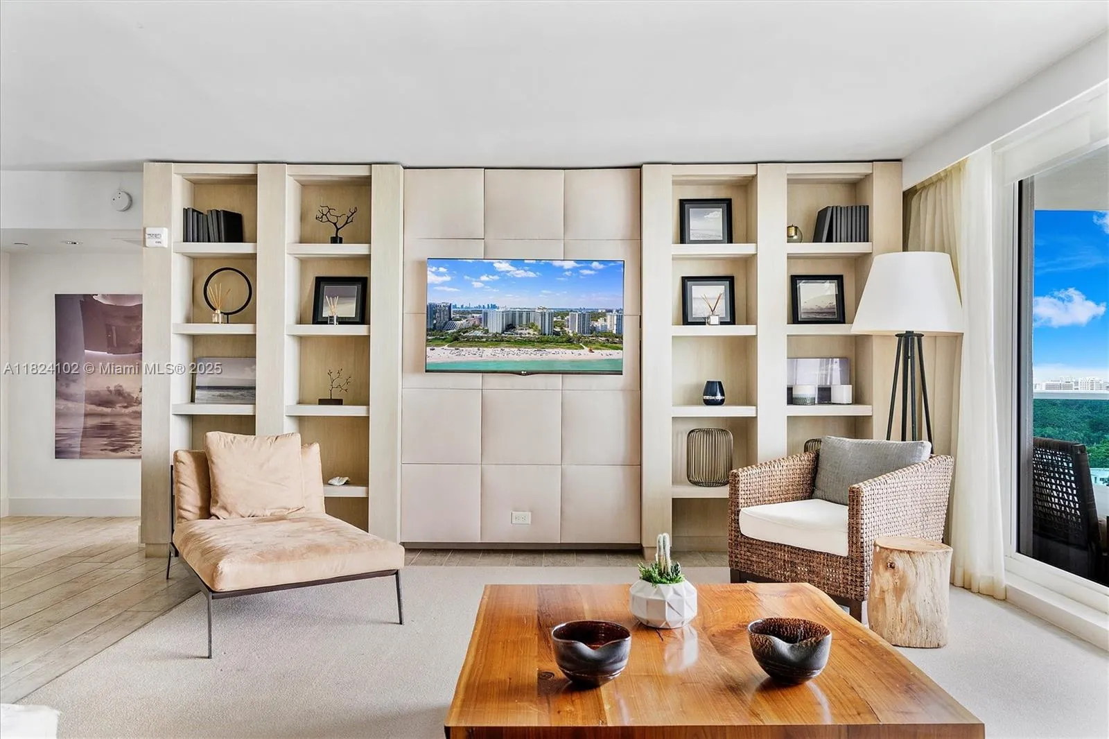 102 24th St 1415, Miami Beach, Florida 33139, Miami Beach, Florida 33139, 3 Bedrooms Bedrooms, ,3 BathroomsBathrooms,Residential,For Sale,102 24th St 1415, Miami Beach, Florida 33139,A11824102