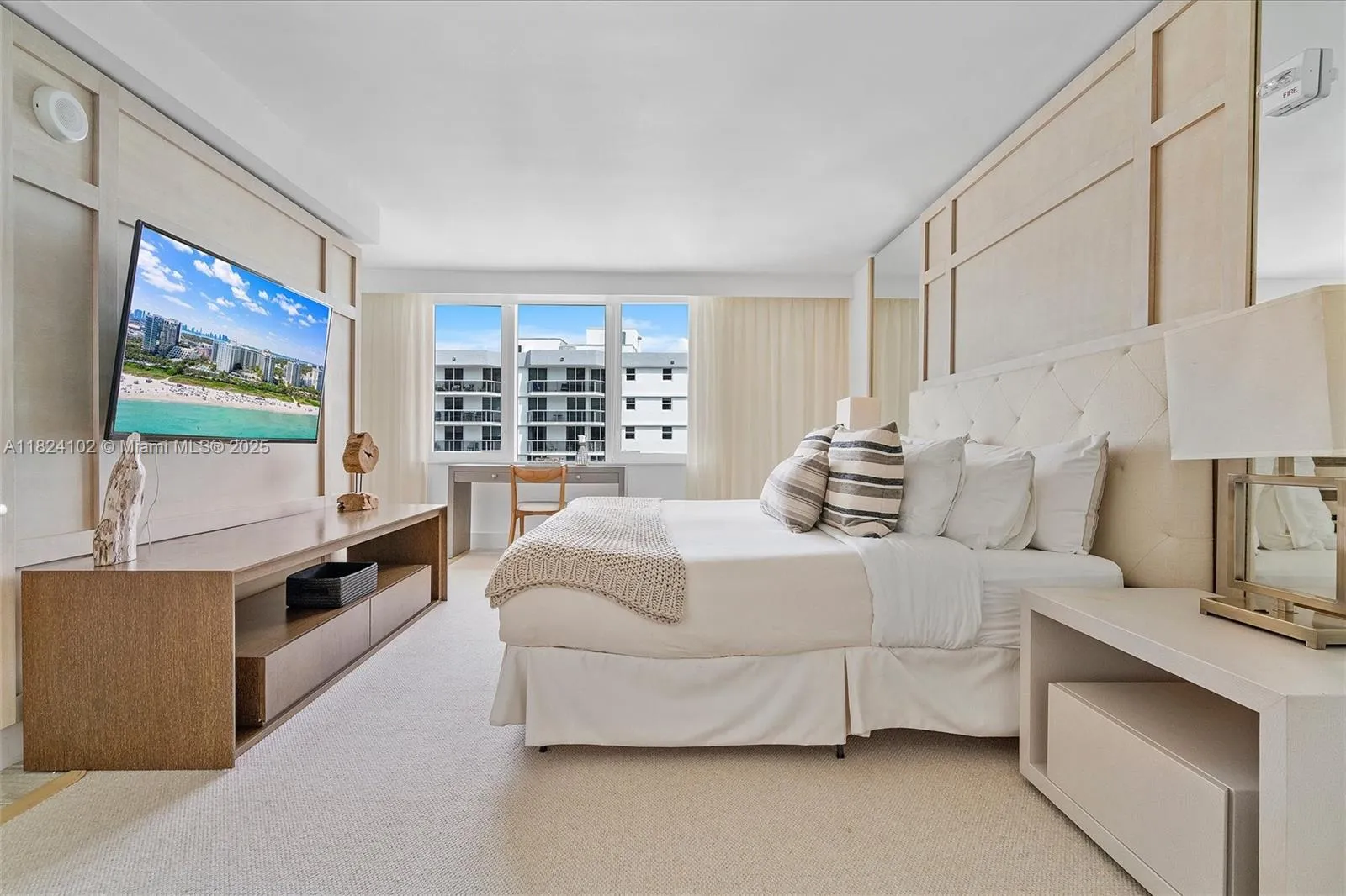 102 24th St 1415, Miami Beach, Florida 33139, Miami Beach, Florida 33139, 3 Bedrooms Bedrooms, ,3 BathroomsBathrooms,Residential,For Sale,102 24th St 1415, Miami Beach, Florida 33139,A11824102