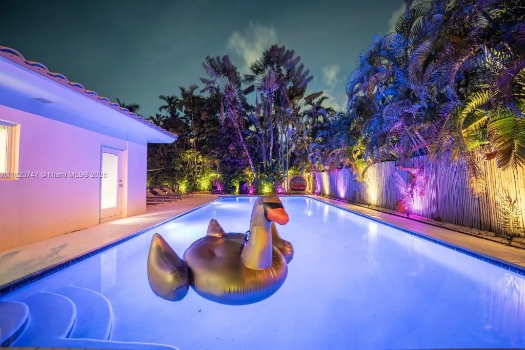 11530 Ne 7th Ave, Biscayne Park, Florida 33161, Biscayne Park, Florida 33161, 4 Bedrooms Bedrooms, ,3 BathroomsBathrooms,Residential,For Sale,11530 Ne 7th Ave, Biscayne Park, Florida 33161,A11823747