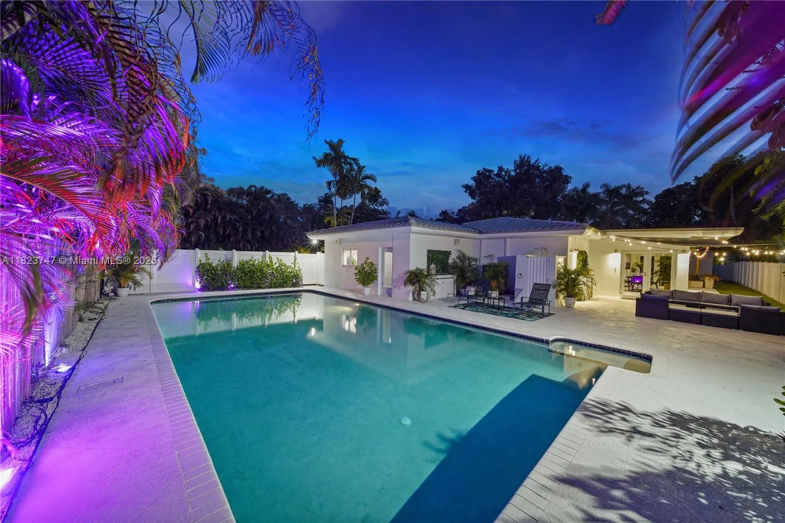 11530 Ne 7th Ave, Biscayne Park, Florida 33161, Biscayne Park, Florida 33161, 4 Bedrooms Bedrooms, ,3 BathroomsBathrooms,Residential,For Sale,11530 Ne 7th Ave, Biscayne Park, Florida 33161,A11823747