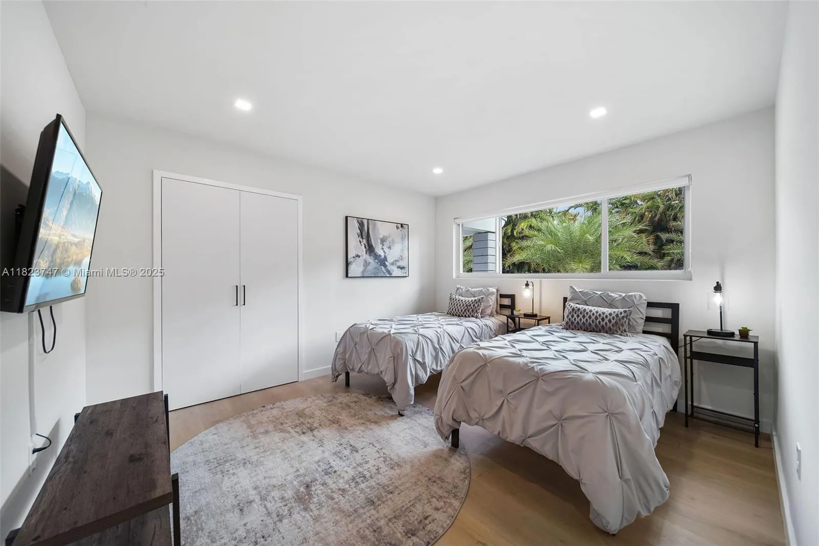 11530 Ne 7th Ave, Biscayne Park, Florida 33161, Biscayne Park, Florida 33161, 4 Bedrooms Bedrooms, ,3 BathroomsBathrooms,Residential,For Sale,11530 Ne 7th Ave, Biscayne Park, Florida 33161,A11823747