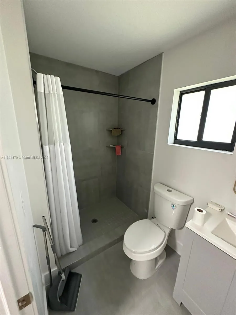 147 Nw 61st St, Miami, Florida 33127, Miami, Florida 33127, ,Residential Income,For Sale,147 Nw 61st St, Miami, Florida 33127,A11824179