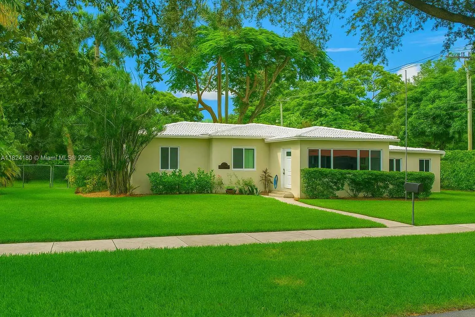 324 La Villa Dr, Miami Springs, Florida 33166, Miami Springs, Florida 33166, 5 Bedrooms Bedrooms, ,3 BathroomsBathrooms,Residential,For Sale,324 La Villa Dr, Miami Springs, Florida 33166,A11824180 324 La Villa Dr, Miami Springs, Florida 33166, Miami Springs, Florida 33166, 5 Bedrooms Bedrooms, ,3 BathroomsBathrooms,Residential,For Sale,324 La Villa Dr, Miami Springs, Florida 33166,A11824180