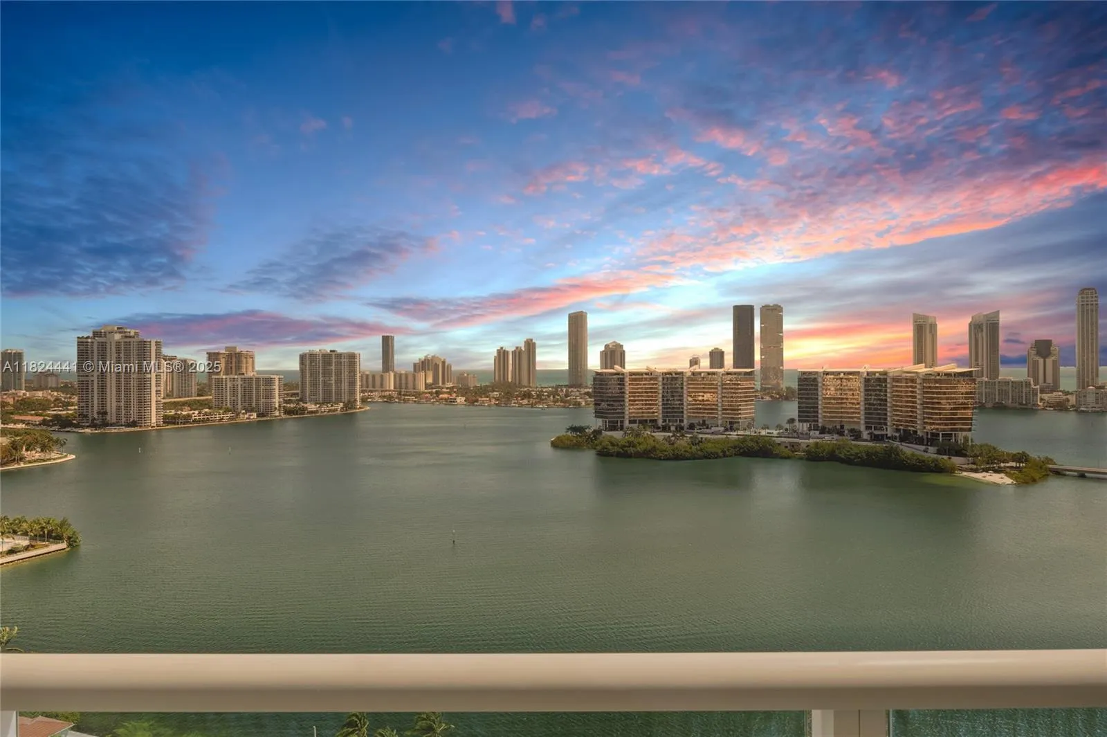 3301 Ne 183rd St 2203, Aventura, Florida 33160, Aventura, Florida 33160, 3 Bedrooms Bedrooms, ,3 BathroomsBathrooms,Residential,For Sale,3301 Ne 183rd St 2203, Aventura, Florida 33160,A11824441