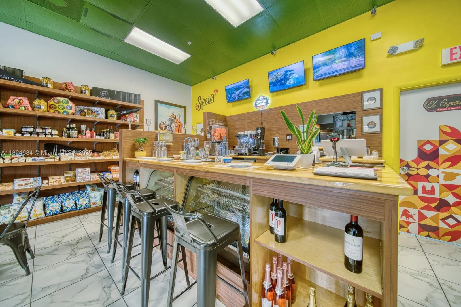 Spanish Restaurant For Sale In Kendall, Miami, Flo, Miami, Florida 33186, ,Business Opportunity,For Sale,Spanish Restaurant For Sale In Kendall, Miami, Flo,A11824684