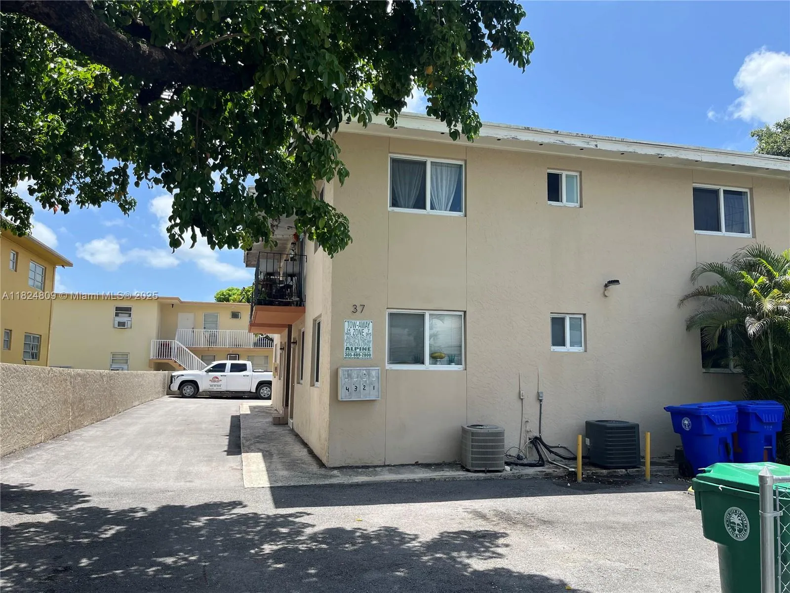 37 Nw 19th Ave, Miami, Florida 33125, Miami, Florida 33125, ,Residential Income,For Sale,37 Nw 19th Ave, Miami, Florida 33125,A11824809