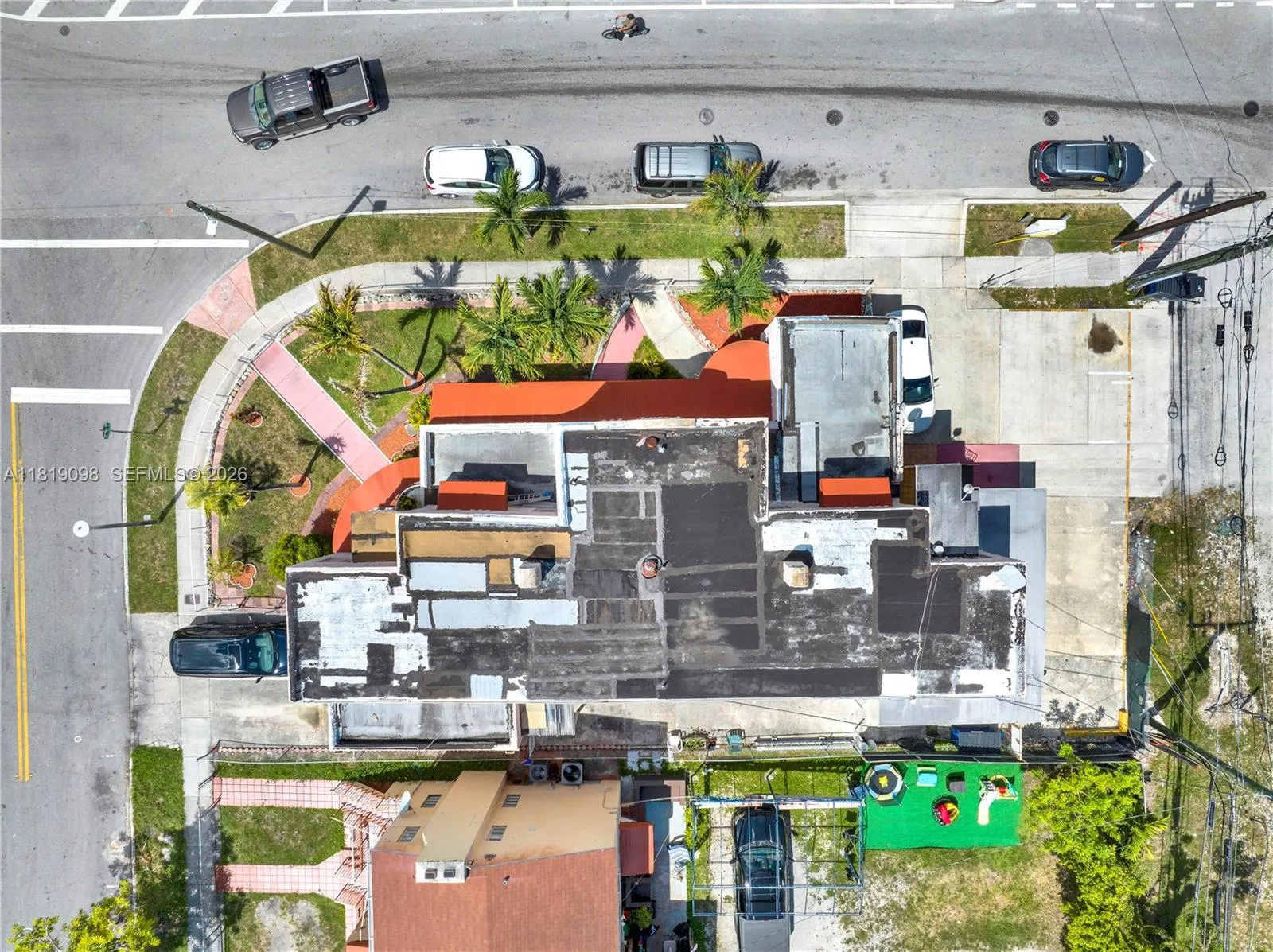 829 Sw 19th Ave, Miami, Florida 33135, Miami, Florida 33135, ,Residential Income,For Sale,829 Sw 19th Ave, Miami, Florida 33135,A11819098