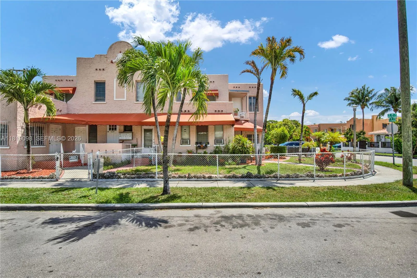 829 Sw 19th Ave, Miami, Florida 33135, Miami, Florida 33135, ,Residential Income,For Sale,829 Sw 19th Ave, Miami, Florida 33135,A11819098