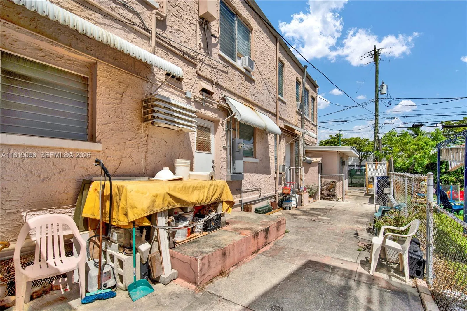 829 Sw 19th Ave, Miami, Florida 33135, Miami, Florida 33135, ,Residential Income,For Sale,829 Sw 19th Ave, Miami, Florida 33135,A11819098