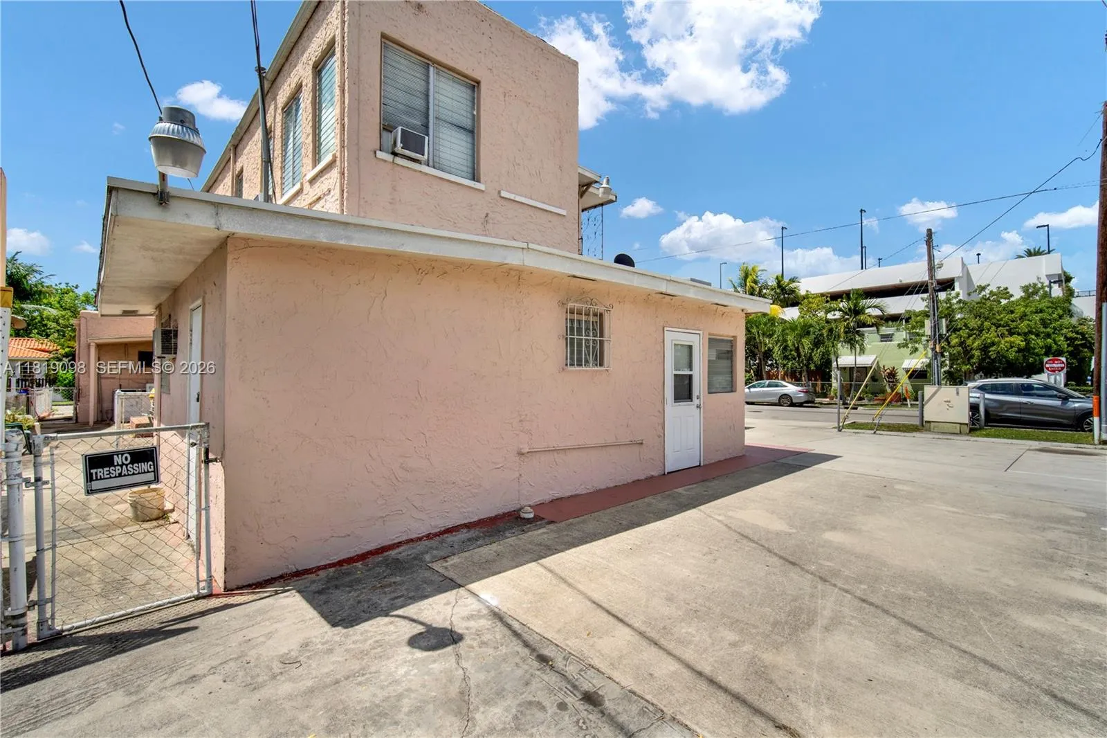 829 Sw 19th Ave, Miami, Florida 33135, Miami, Florida 33135, ,Residential Income,For Sale,829 Sw 19th Ave, Miami, Florida 33135,A11819098