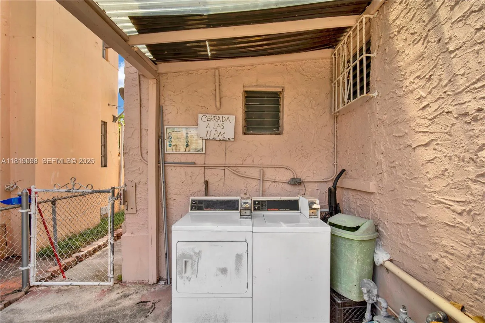 829 Sw 19th Ave, Miami, Florida 33135, Miami, Florida 33135, ,Residential Income,For Sale,829 Sw 19th Ave, Miami, Florida 33135,A11819098