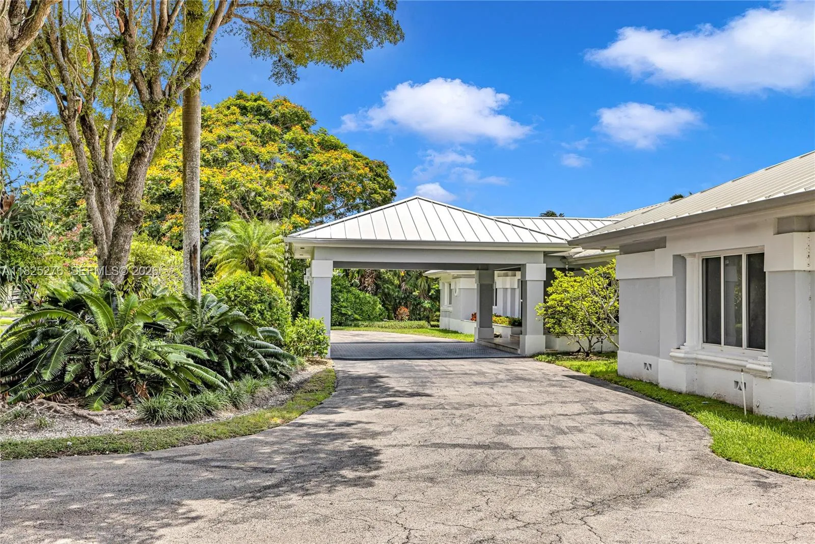 10563 Sw 92nd Ave, Miami, Florida 33176, Miami, Florida 33176, 5 Bedrooms Bedrooms, ,4 BathroomsBathrooms,Residential,For Sale,10563 Sw 92nd Ave, Miami, Florida 33176,A11825276