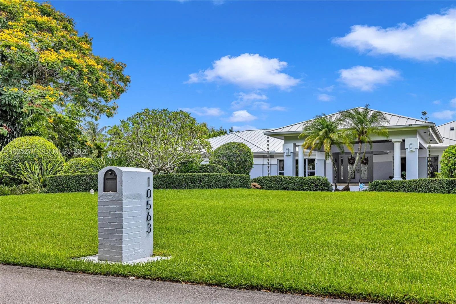 10563 Sw 92nd Ave, Miami, Florida 33176, Miami, Florida 33176, 5 Bedrooms Bedrooms, ,4 BathroomsBathrooms,Residential,For Sale,10563 Sw 92nd Ave, Miami, Florida 33176,A11825276