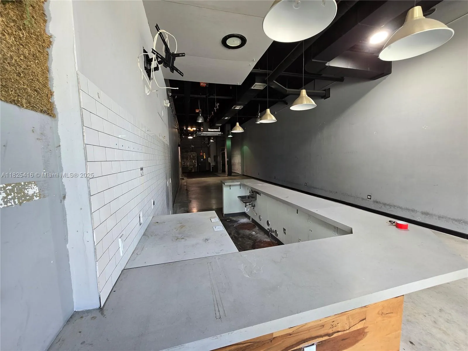 275 Ne 18th St Cu-10, Miami, Florida 33132, Miami, Florida 33132, ,Commercial Lease,For Rent,275 Ne 18th St Cu-10, Miami, Florida 33132,A11825416