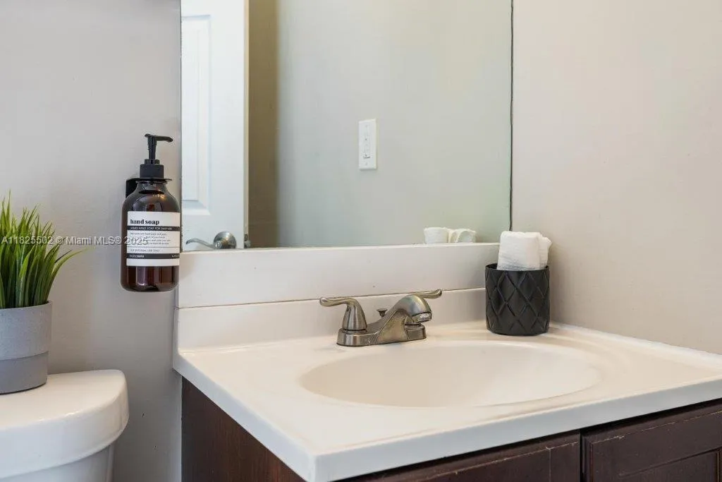 505 Se 20th St 1-5, Fort Lauderdale, Florida 33316, Fort Lauderdale, Florida 33316, ,Commercial Sale,For Sale,505 Se 20th St 1-5, Fort Lauderdale, Florida 33316,A11825502