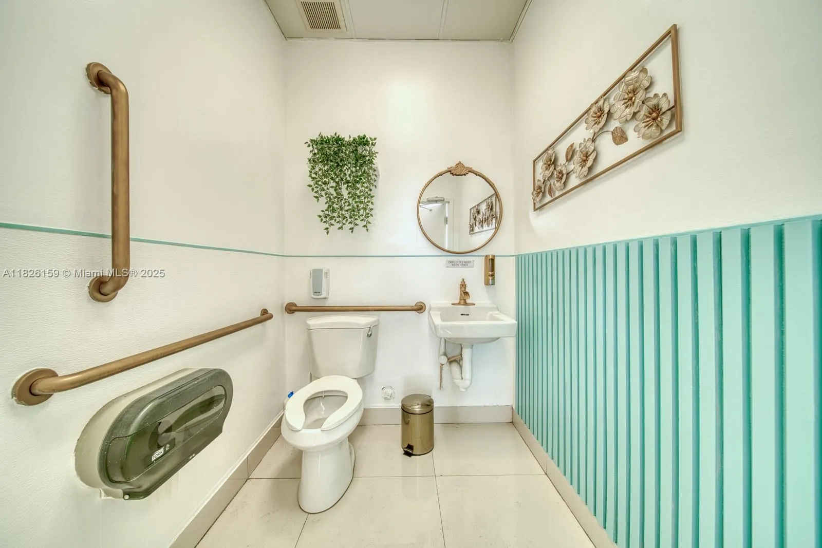 Bakery & Cafe For Sale On Bird Road, Kendall, Kendall, Florida 33175, ,Business Opportunity,For Sale,Bakery & Cafe For Sale On Bird Road, Kendall, ,A11826159