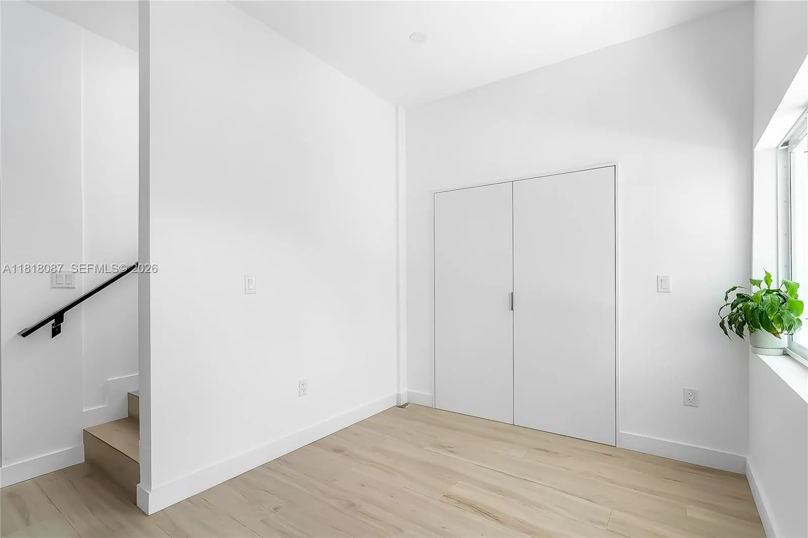 719 W 51st St, Miami Beach, Florida 33140, Miami Beach, Florida 33140, 5 Bedrooms Bedrooms, ,3 BathroomsBathrooms,Residential,For Sale,719 W 51st St, Miami Beach, Florida 33140,A11818087