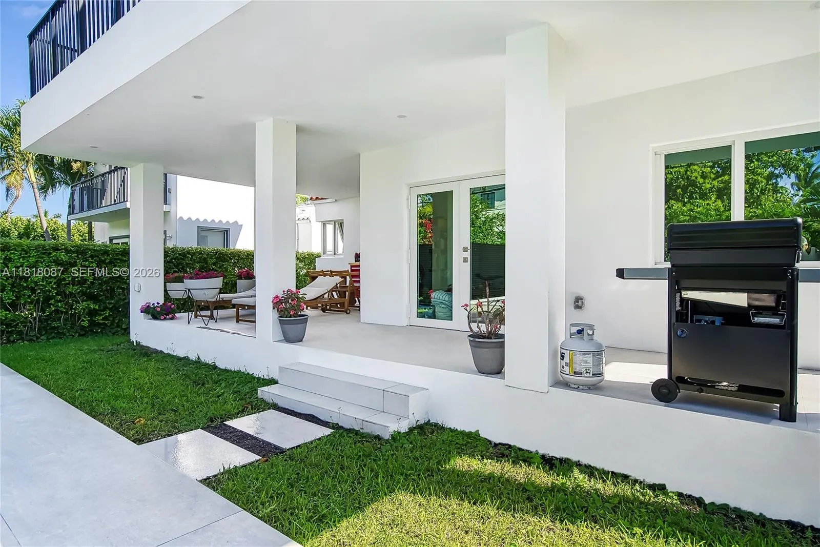 719 W 51st St, Miami Beach, Florida 33140, Miami Beach, Florida 33140, 5 Bedrooms Bedrooms, ,3 BathroomsBathrooms,Residential,For Sale,719 W 51st St, Miami Beach, Florida 33140,A11818087