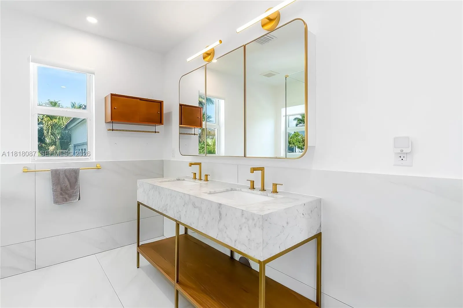 719 W 51st St, Miami Beach, Florida 33140, Miami Beach, Florida 33140, 5 Bedrooms Bedrooms, ,3 BathroomsBathrooms,Residential,For Sale,719 W 51st St, Miami Beach, Florida 33140,A11818087