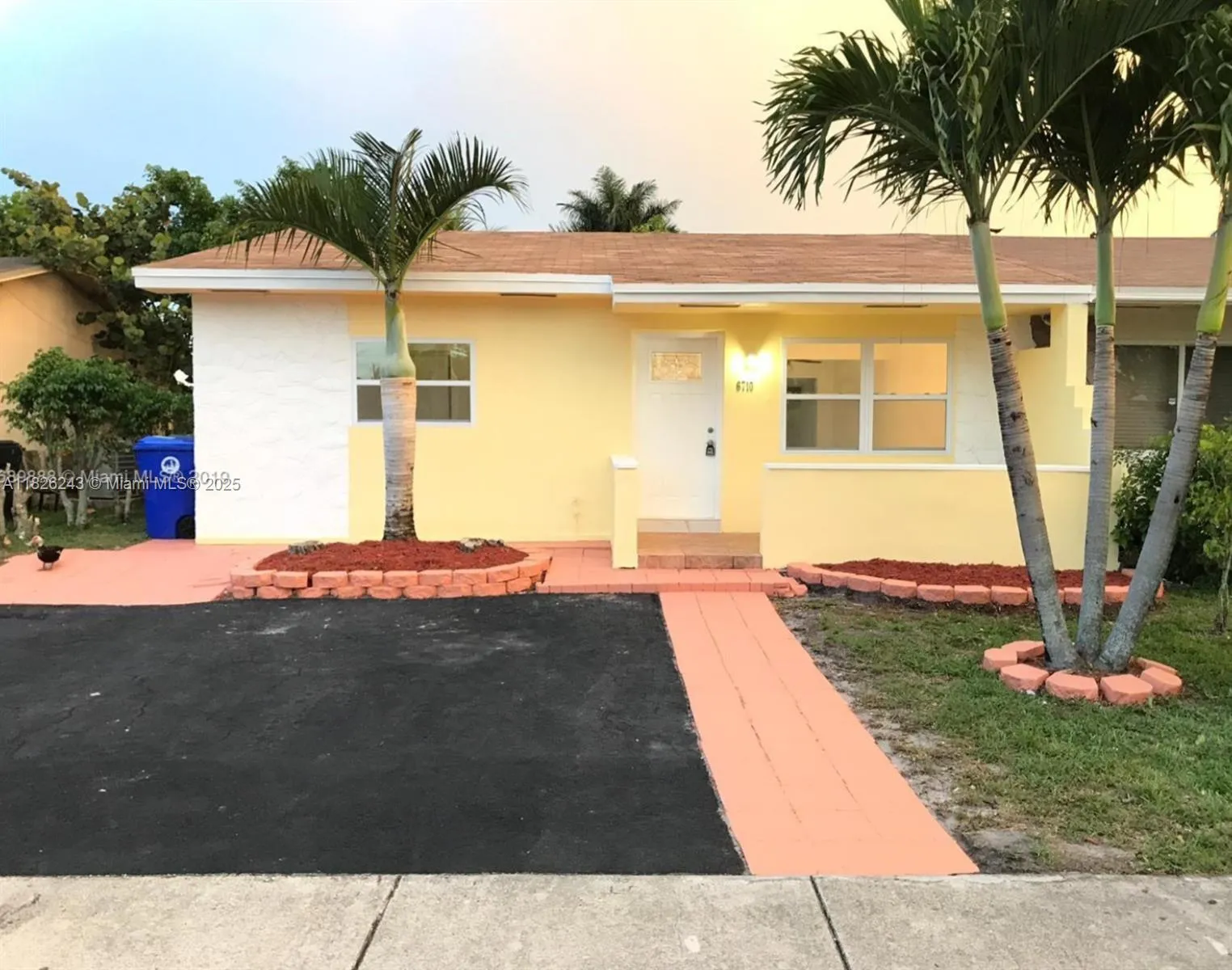 6710 Sw 18th Ct, North Lauderdale, Florida 33068, North Lauderdale, Florida 33068, 2 Bedrooms Bedrooms, ,1 BathroomBathrooms,Residential,For Sale,6710 Sw 18th Ct, North Lauderdale, Florida 33068,A11826243