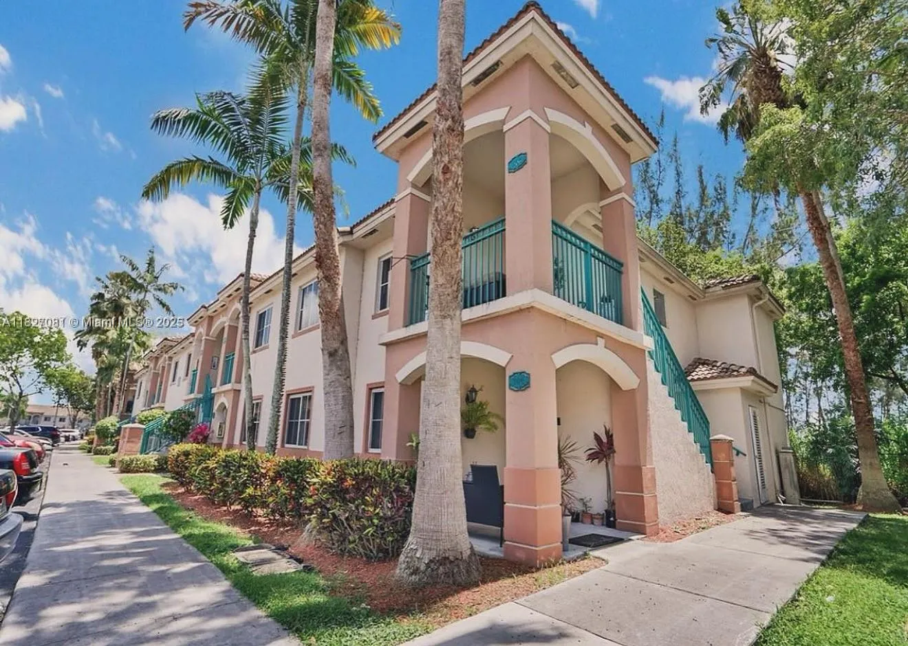 1270 Se 31st Ct 106-35, Homestead, Florida 33035, Homestead, Florida 33035, 3 Bedrooms Bedrooms, ,2 BathroomsBathrooms,Residential,For Sale,1270 Se 31st Ct 106-35, Homestead, Florida 33035,A11827081