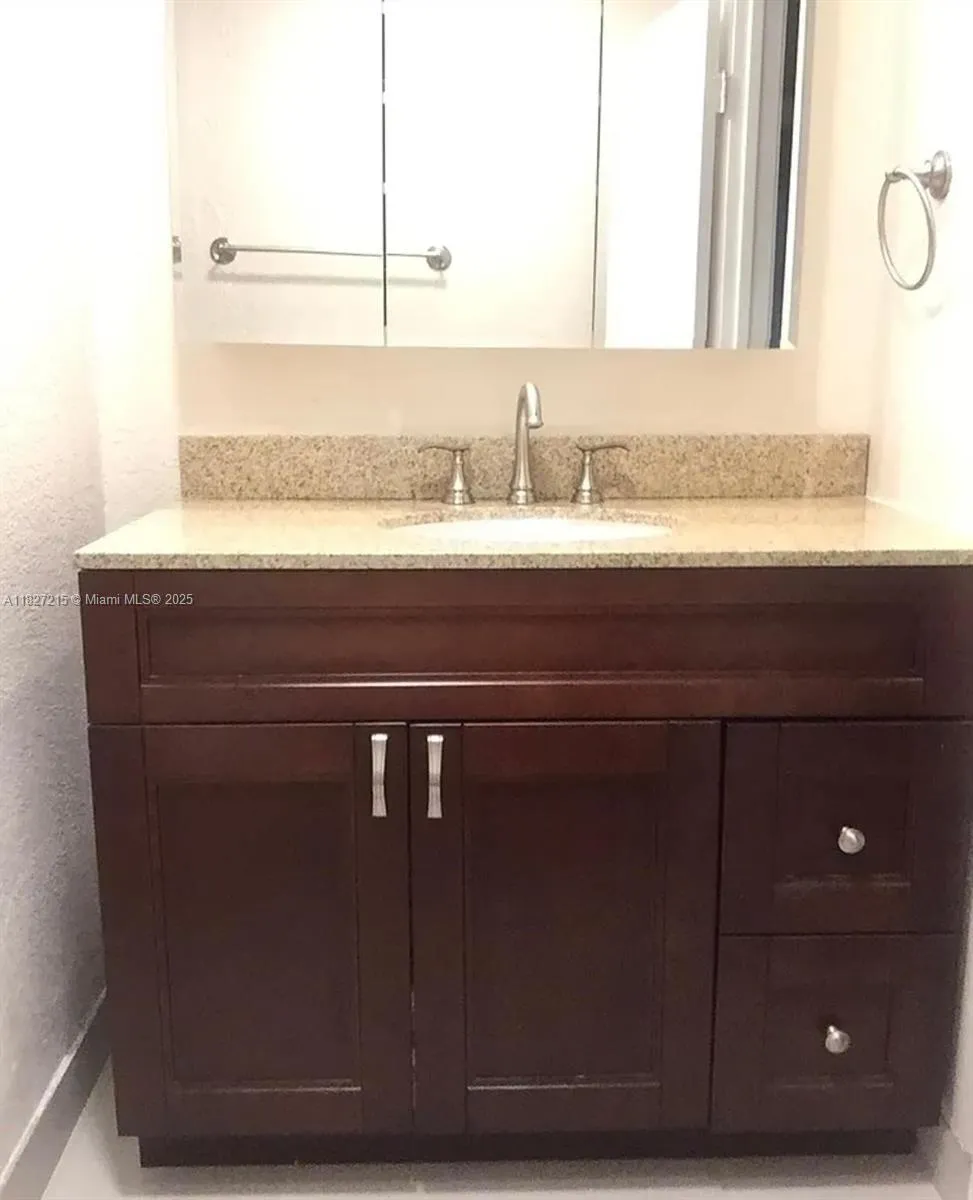 763 S Wind Cir, Sunrise, Florida 33326, Sunrise, Florida 33326, 3 Bedrooms Bedrooms, ,2 BathroomsBathrooms,Residential,For Sale,763 S Wind Cir, Sunrise, Florida 33326,A11827215