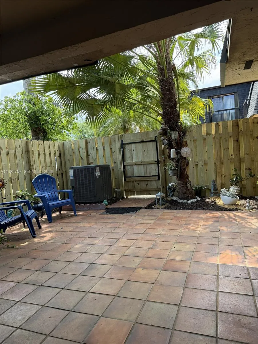 14260 Sw 94th Cir Ln 104, Miami, Florida 33186, Miami, Florida 33186, 3 Bedrooms Bedrooms, ,2 BathroomsBathrooms,Residential,For Sale,14260 Sw 94th Cir Ln 104, Miami, Florida 33186,A11826757