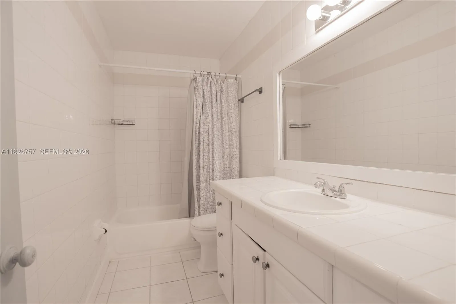 14260 Sw 94th Cir Ln 104, Miami, Florida 33186, Miami, Florida 33186, 3 Bedrooms Bedrooms, ,2 BathroomsBathrooms,Residential,For Sale,14260 Sw 94th Cir Ln 104, Miami, Florida 33186,A11826757