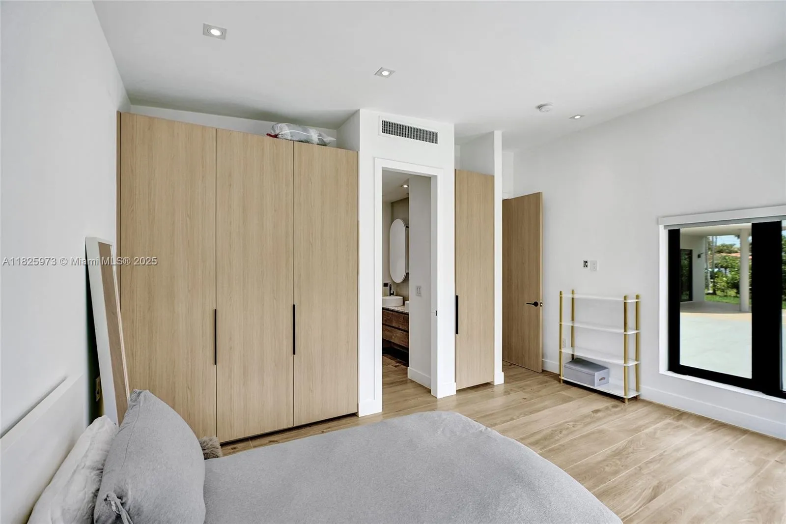 19651 Ne 19th Pl, North Miami Beach, Florida 33179, North Miami Beach, Florida 33179, 8 Bedrooms Bedrooms, ,5 BathroomsBathrooms,Residential,For Sale,19651 Ne 19th Pl, North Miami Beach, Florida 33179,A11825973