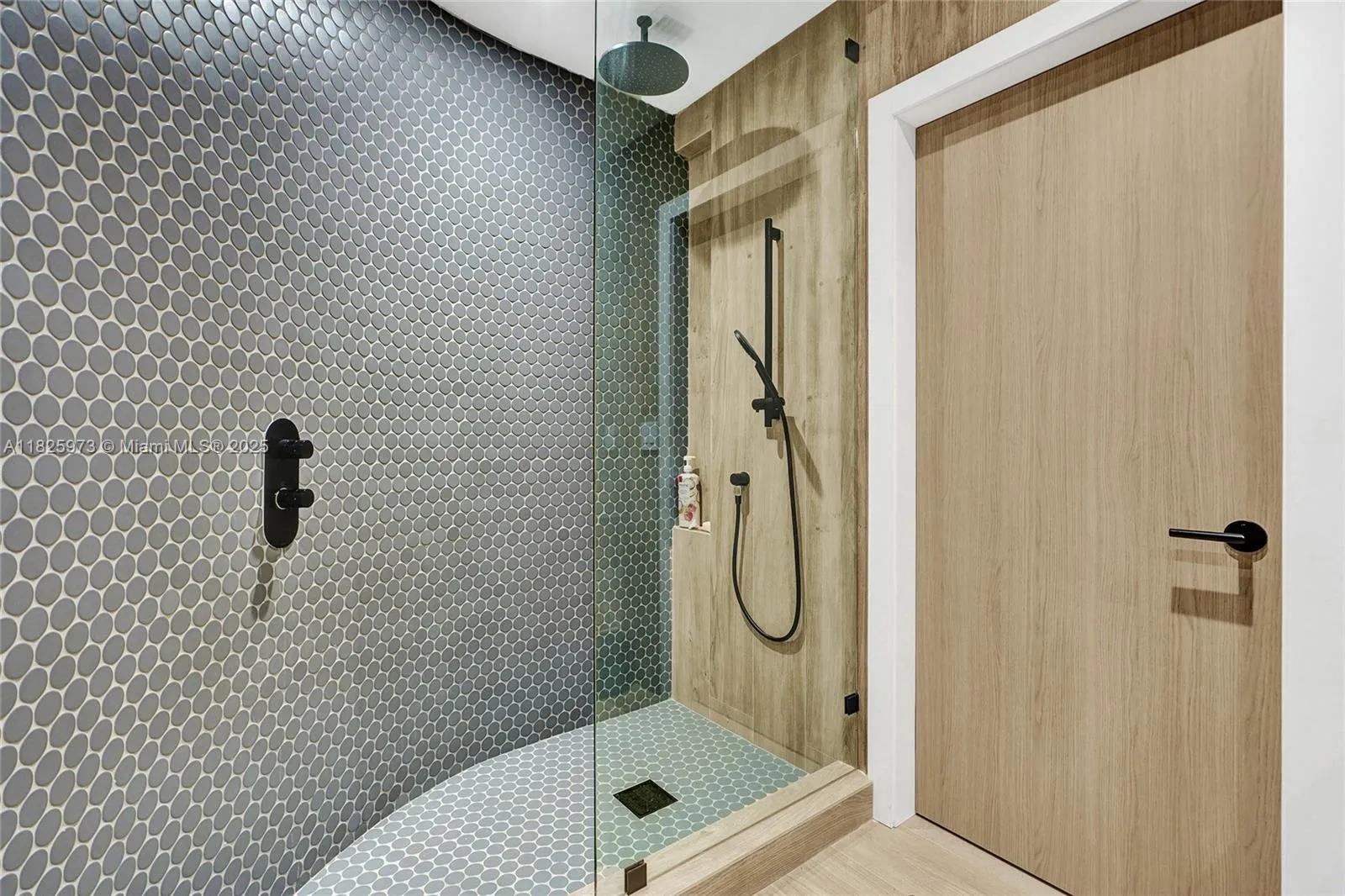 19651 Ne 19th Pl, North Miami Beach, Florida 33179, North Miami Beach, Florida 33179, 8 Bedrooms Bedrooms, ,5 BathroomsBathrooms,Residential,For Sale,19651 Ne 19th Pl, North Miami Beach, Florida 33179,A11825973