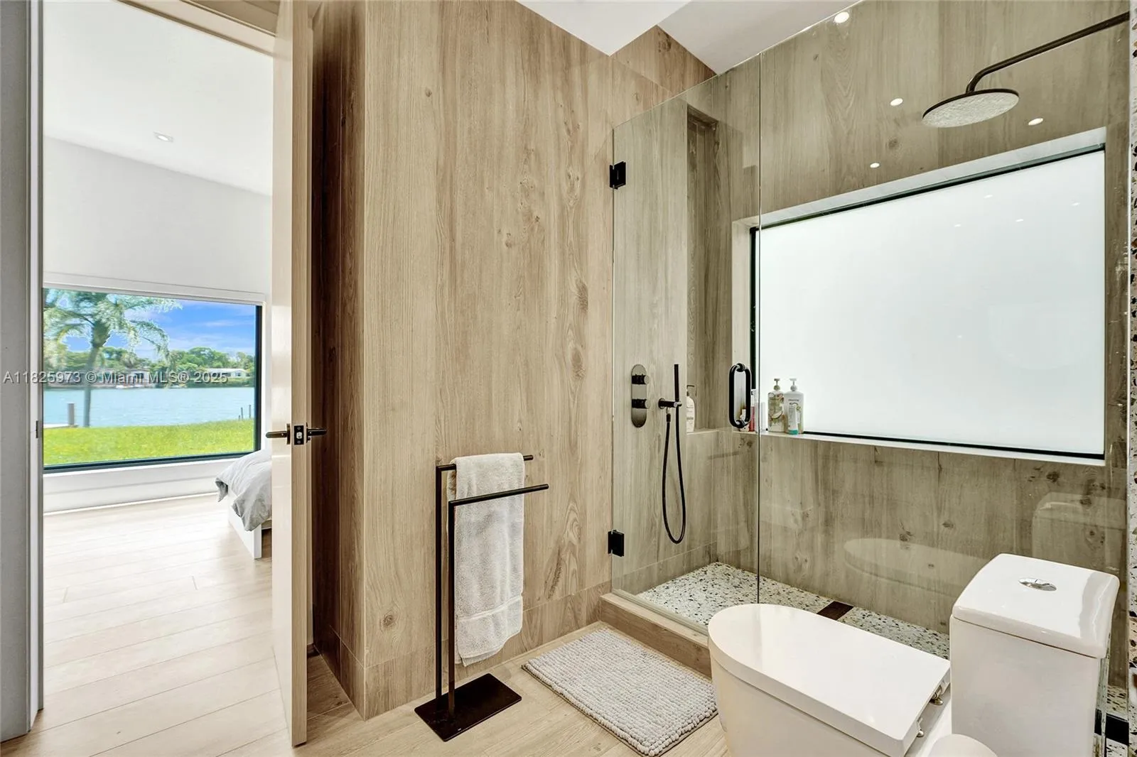 19651 Ne 19th Pl, North Miami Beach, Florida 33179, North Miami Beach, Florida 33179, 8 Bedrooms Bedrooms, ,5 BathroomsBathrooms,Residential,For Sale,19651 Ne 19th Pl, North Miami Beach, Florida 33179,A11825973