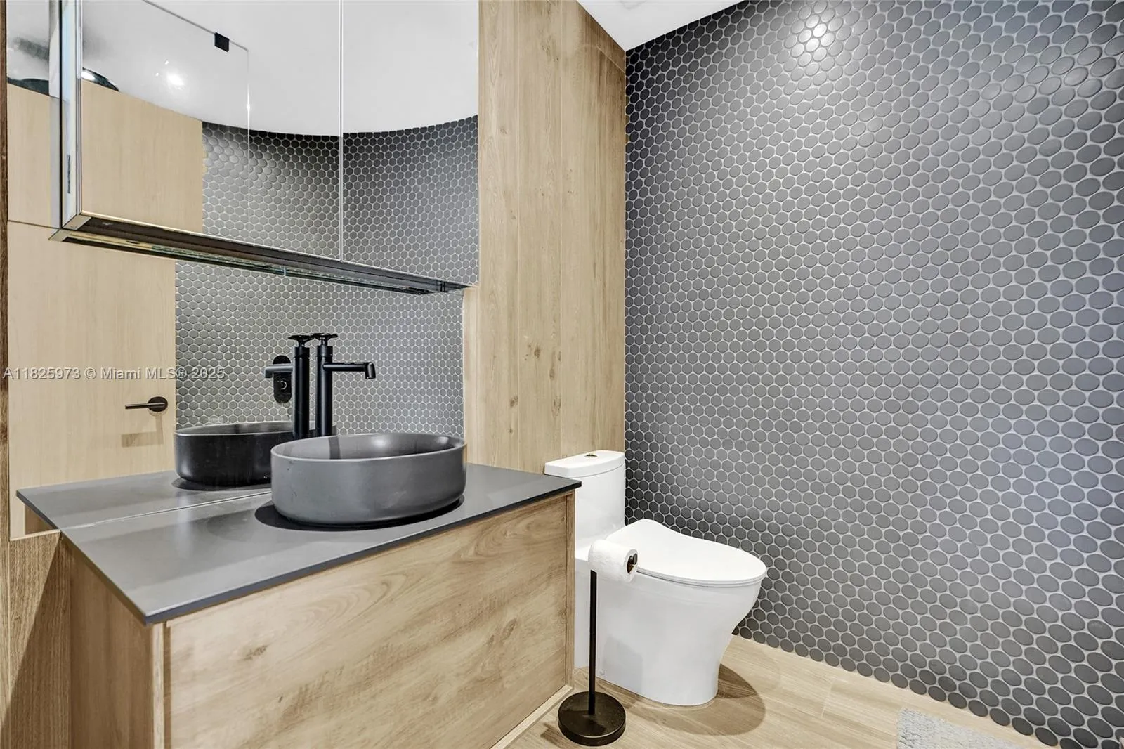 19651 Ne 19th Pl, North Miami Beach, Florida 33179, North Miami Beach, Florida 33179, 8 Bedrooms Bedrooms, ,5 BathroomsBathrooms,Residential,For Sale,19651 Ne 19th Pl, North Miami Beach, Florida 33179,A11825973