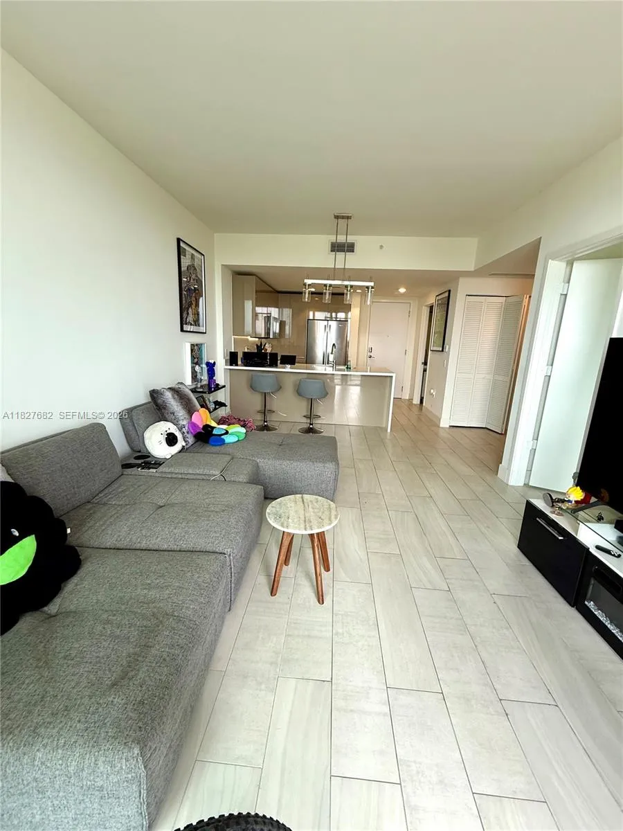 2000 Metropica Way 1605, Sunrise, Florida 33323, Sunrise, Florida 33323, 1 Bedroom Bedrooms, ,1 BathroomBathrooms,Residential,For Sale,2000 Metropica Way 1605, Sunrise, Florida 33323,A11827682
