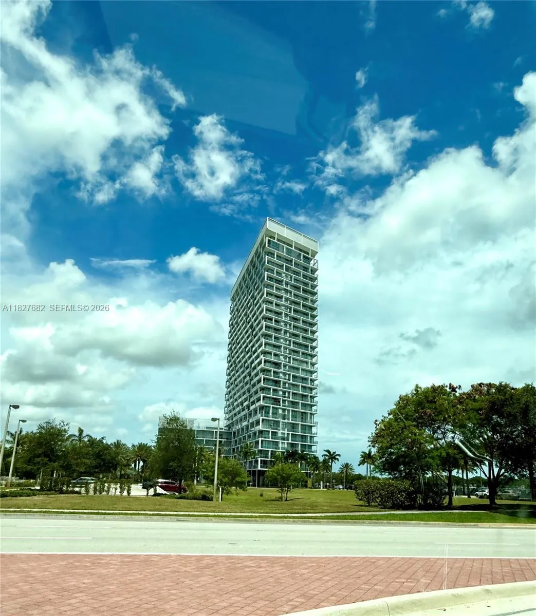 2000 Metropica Way 1605, Sunrise, Florida 33323, Sunrise, Florida 33323, 1 Bedroom Bedrooms, ,1 BathroomBathrooms,Residential,For Sale,2000 Metropica Way 1605, Sunrise, Florida 33323,A11827682