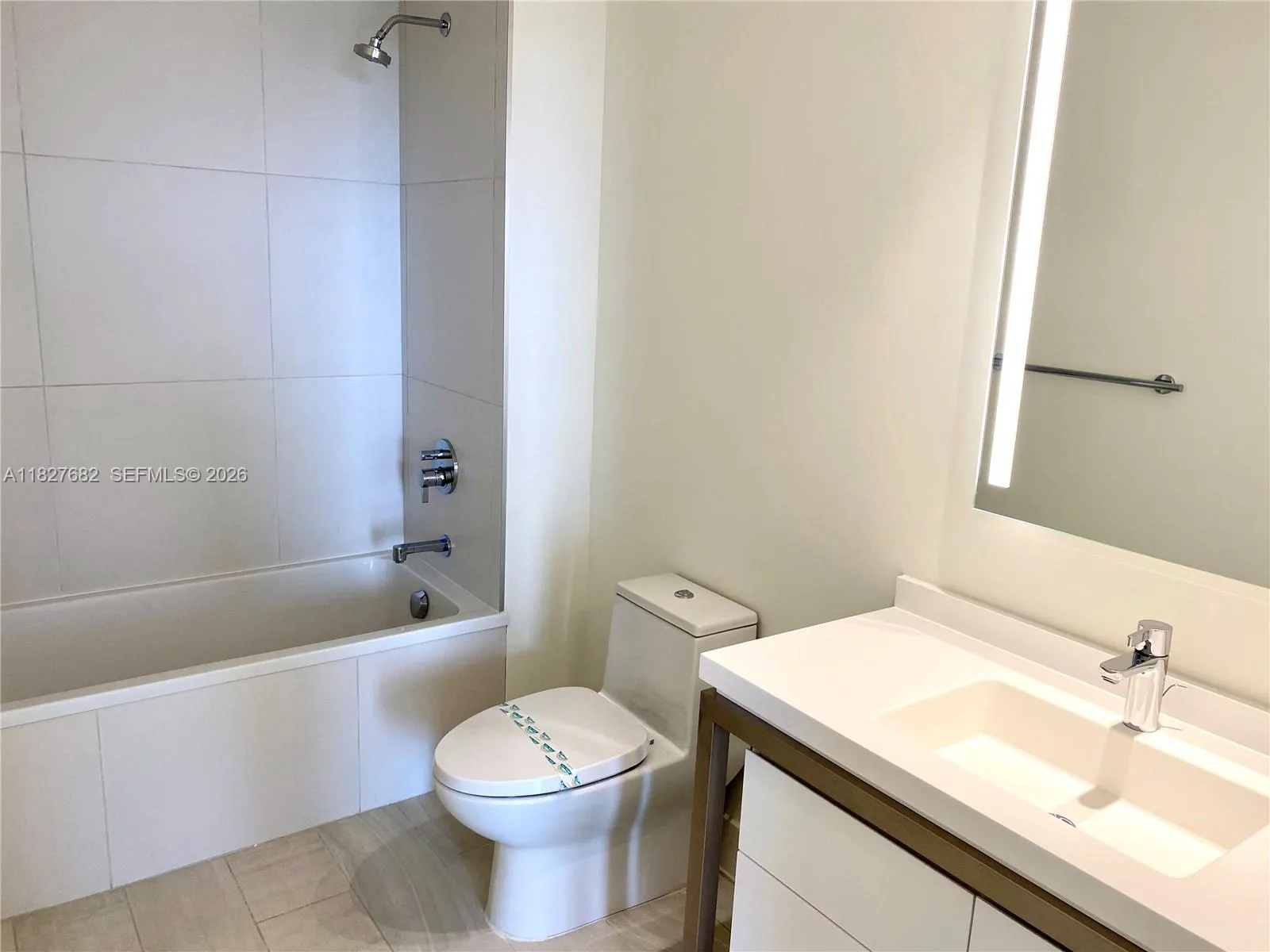 2000 Metropica Way 1605, Sunrise, Florida 33323, Sunrise, Florida 33323, 1 Bedroom Bedrooms, ,1 BathroomBathrooms,Residential,For Sale,2000 Metropica Way 1605, Sunrise, Florida 33323,A11827682