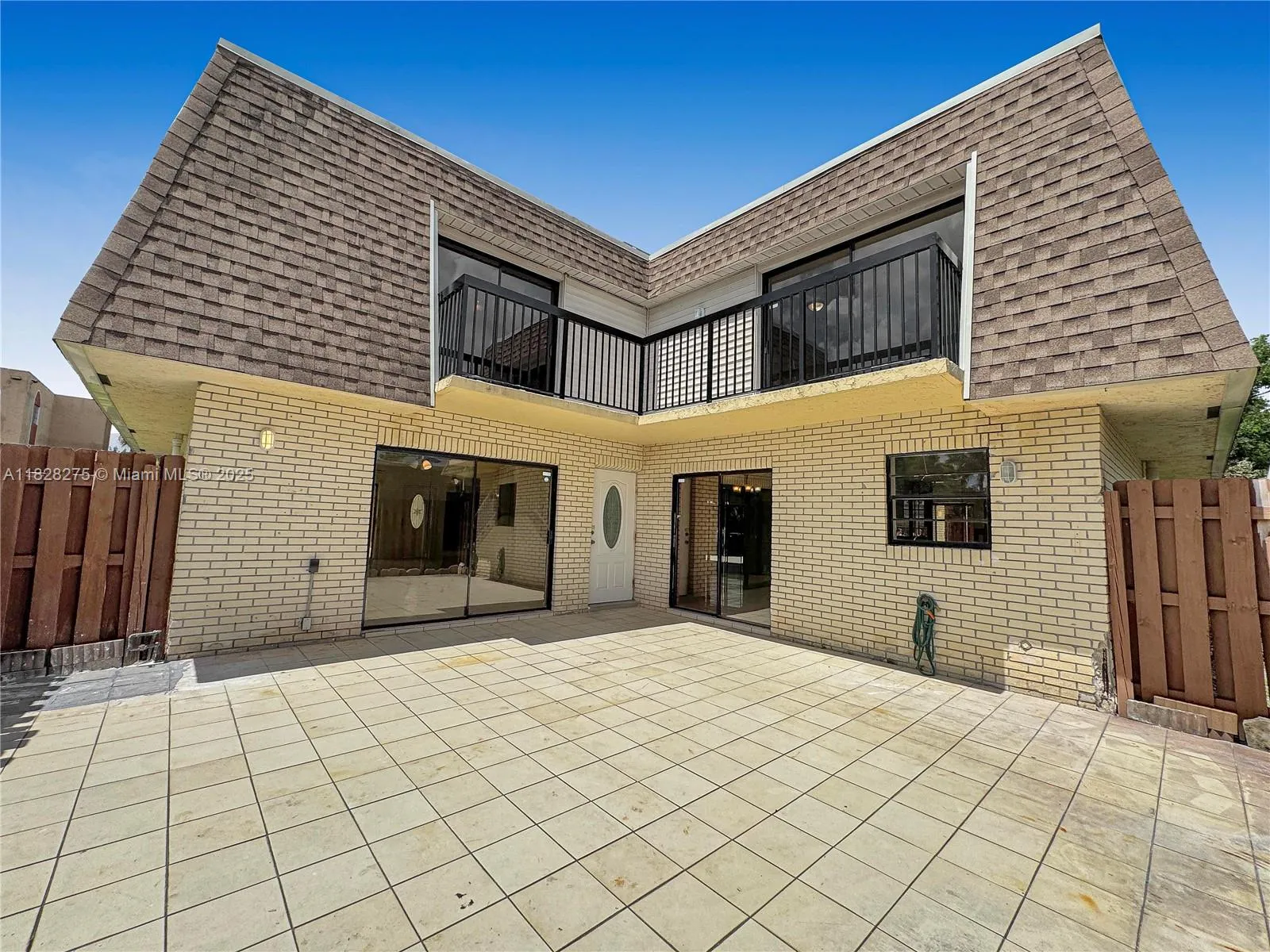 8103 Sw 24th St, North Lauderdale, Florida 33068, North Lauderdale, Florida 33068, 2 Bedrooms Bedrooms, ,2 BathroomsBathrooms,Residential,For Sale,8103 Sw 24th St, North Lauderdale, Florida 33068,A11828275