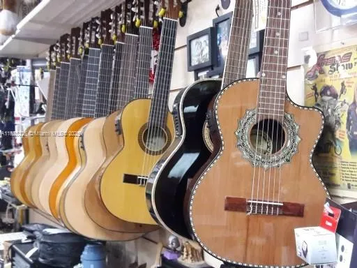 Miami, Florida 33135, ,Business Opportunity,For Sale,A11828326