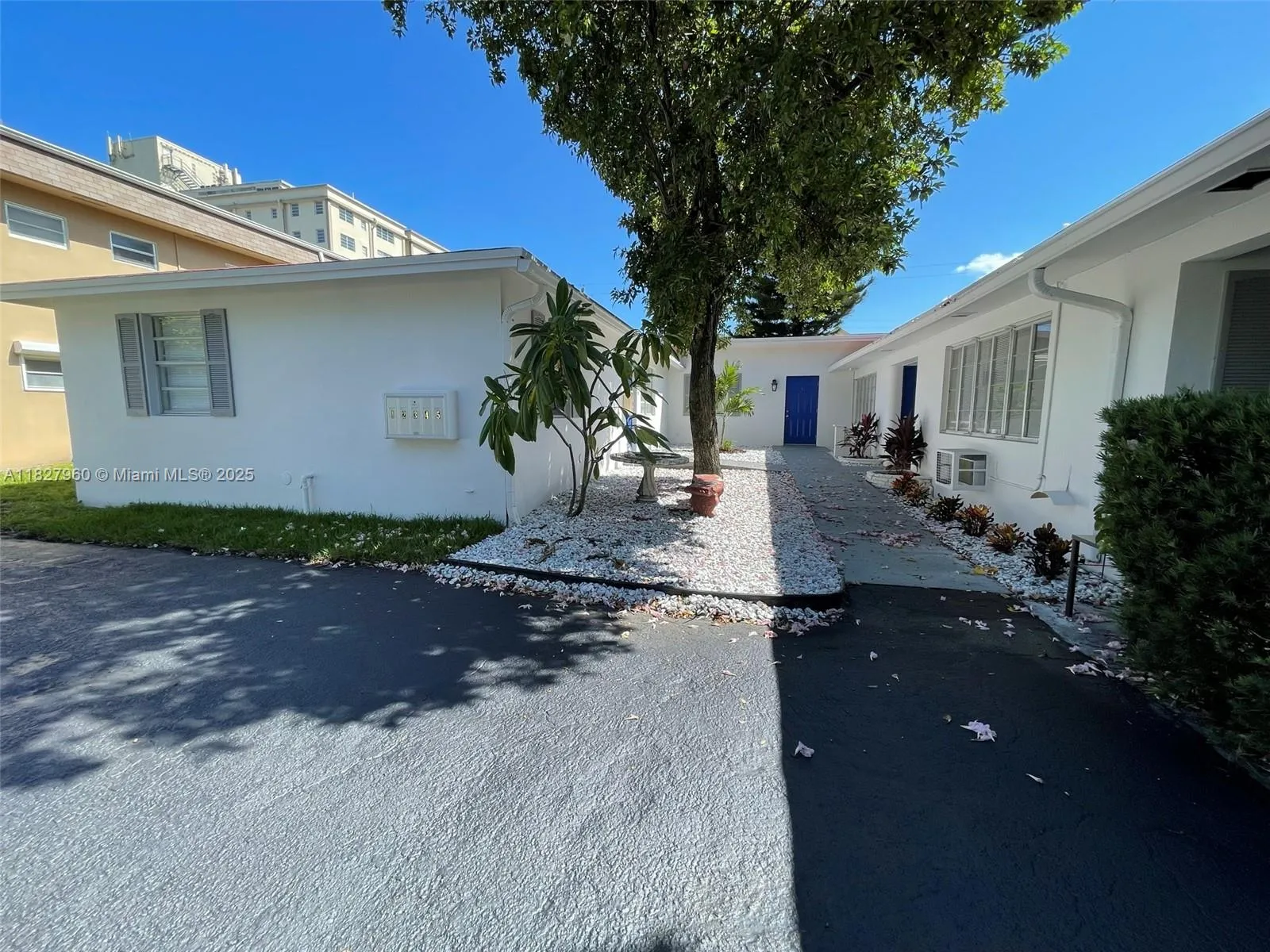 1842 Madison St, Hollywood, Florida 33020, Hollywood, Florida 33020, ,Residential Income,For Sale,1842 Madison St, Hollywood, Florida 33020,A11827960