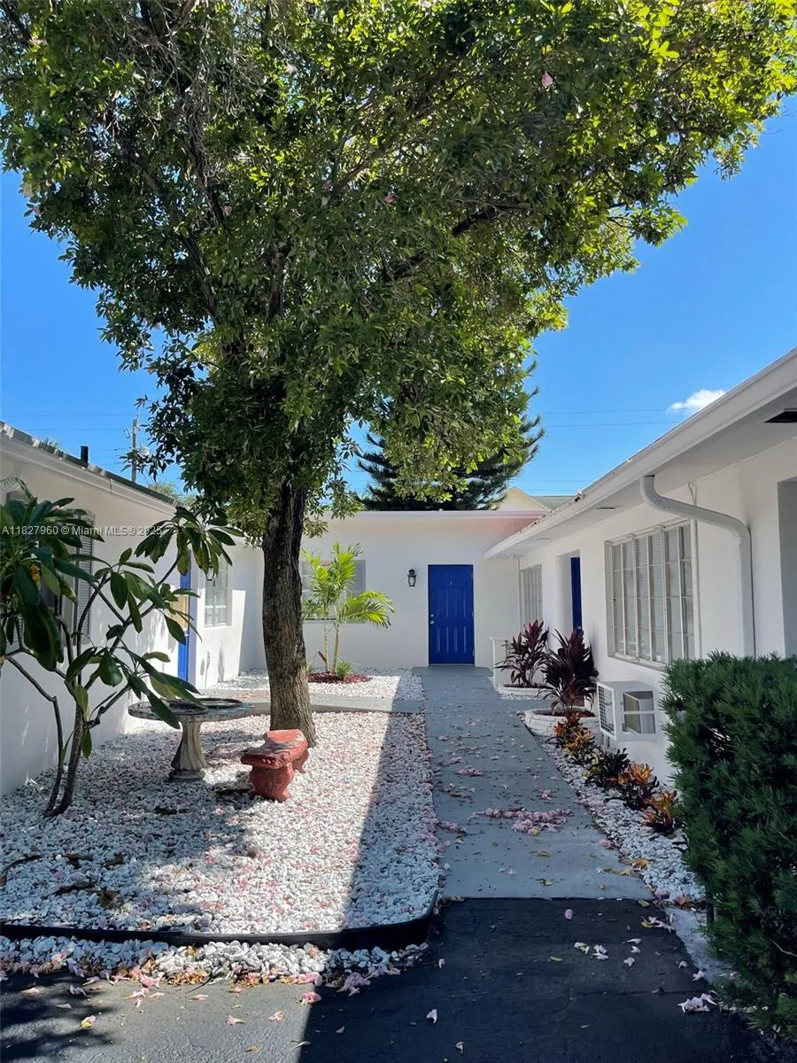 1842 Madison St, Hollywood, Florida 33020, Hollywood, Florida 33020, ,Residential Income,For Sale,1842 Madison St, Hollywood, Florida 33020,A11827960